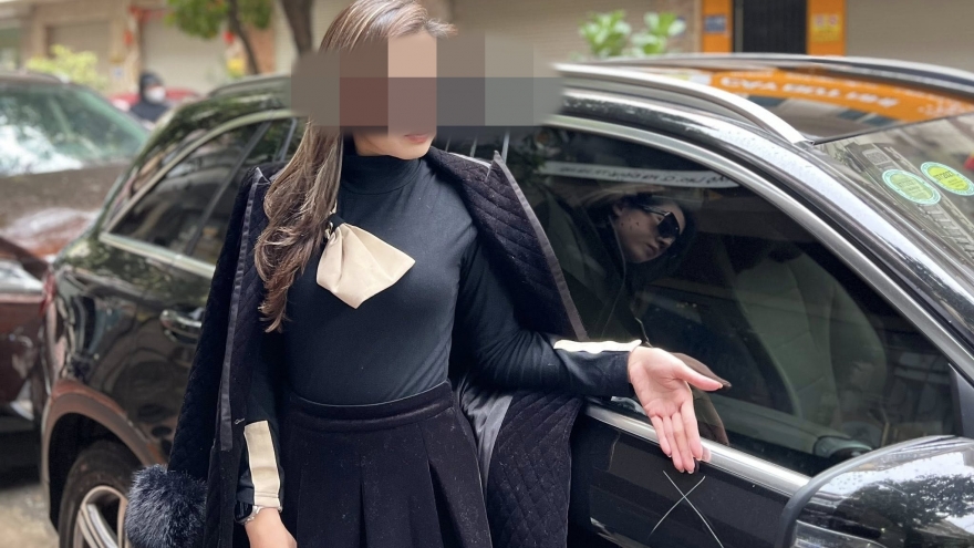 Khởi tố vụ án xe Mercedes bị cào xước khi đỗ trên vỉa hè ở Hà Nội